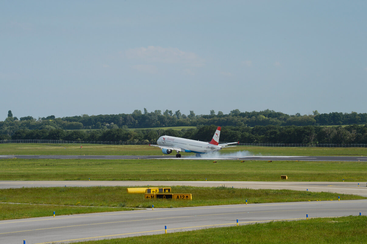 Flughafen Pistensanierung Piste 11/29