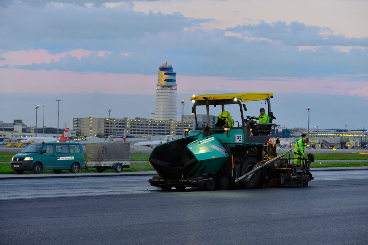 Airport runway renovation on runway 11/29