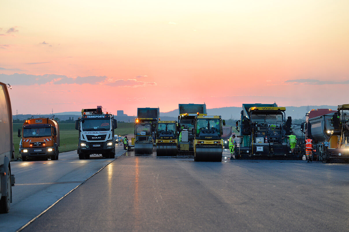 Airport runway renovation on runway 11/29